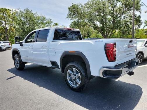 2025 GMC Sierra 2500 SLT
