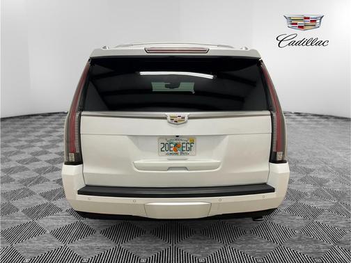 2016 Cadillac Escalade Luxury