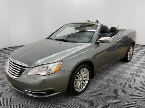 2012 Chrysler 200 Limited