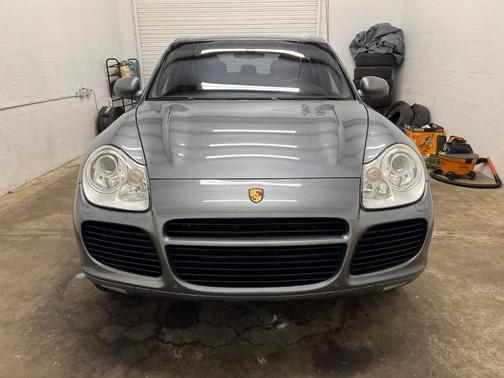 2005 Porsche Cayenne Turbo