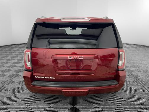 2018 GMC Yukon XL SLT