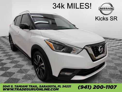 2020 Nissan Kicks SR
