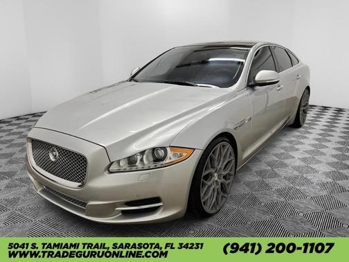 2013 Jaguar XJ Base