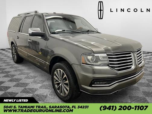 2017 Lincoln Navigator L Select
