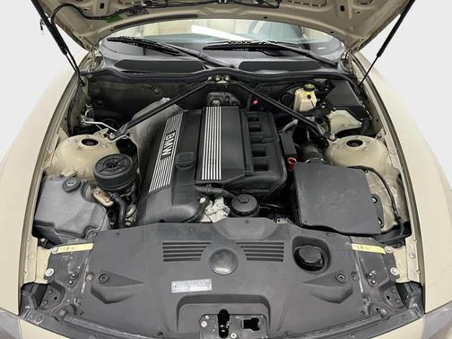 2005 BMW Z4 2.5i Roadster