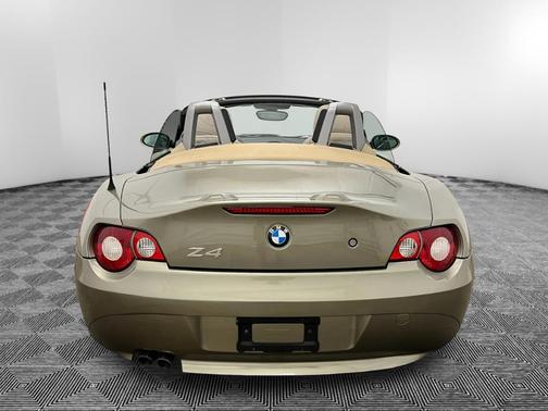 2005 BMW Z4 2.5i Roadster