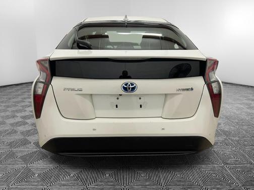 2018 Toyota Prius Four Touring