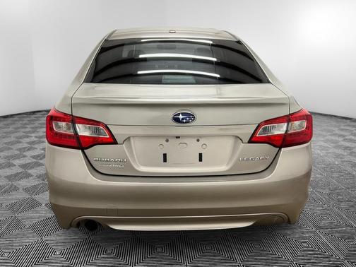 2015 Subaru Legacy 2.5i Limited