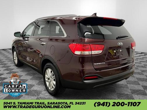 Sangria Red 2017 Kia Sorento LX
