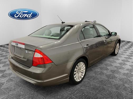 2011 Ford Fusion Hybrid 