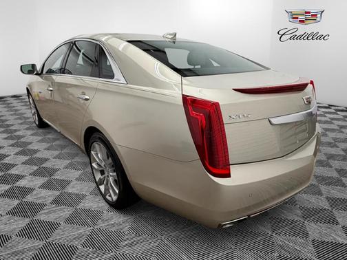 2016 Cadillac XTS Luxury Collection