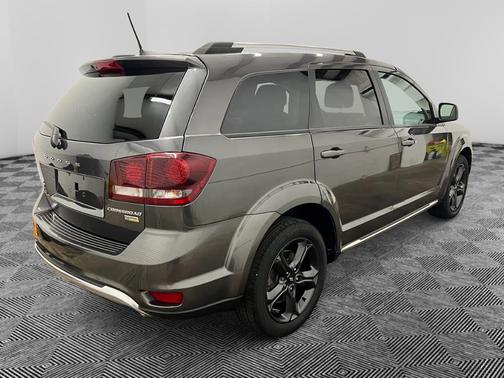 2018 Dodge Journey Crossroad