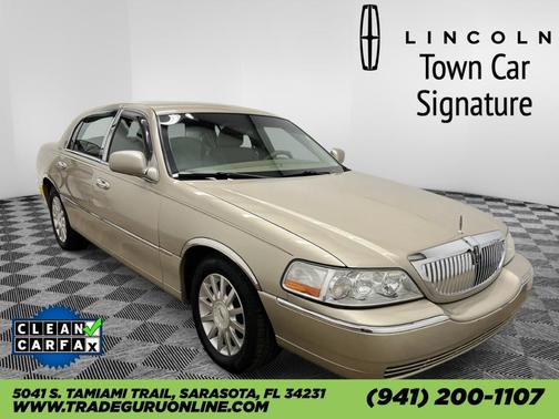 2006 Lincoln Town Car Signature
