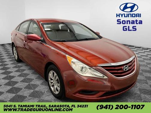2013 Hyundai SONATA GLS