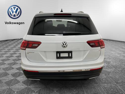2018 Volkswagen Tiguan 2.0T SE