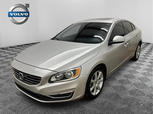 2016 Volvo S60 T5 Drive-E Premier