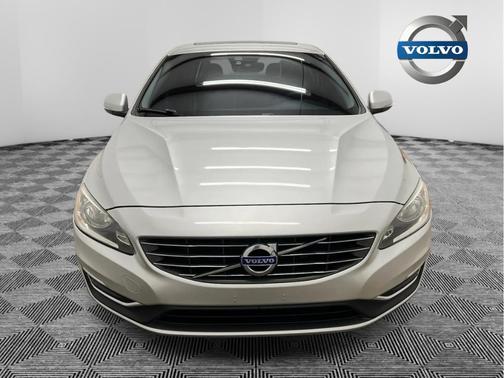 2016 Volvo S60 T5 Drive-E Premier
