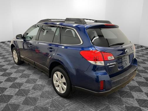 2010 Subaru Outback 2.5i Premium