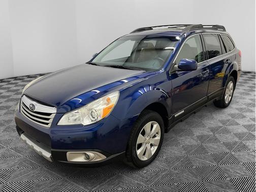 2010 Subaru Outback 2.5i Premium