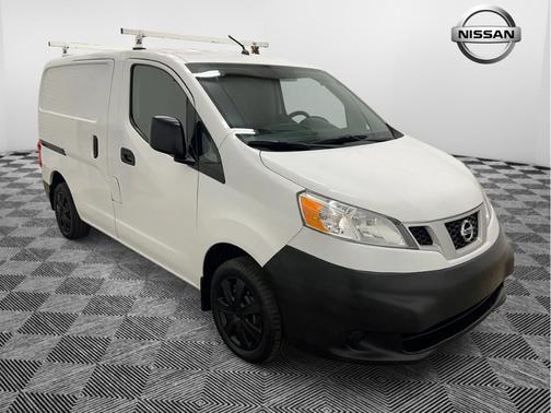2017 Nissan NV200 S