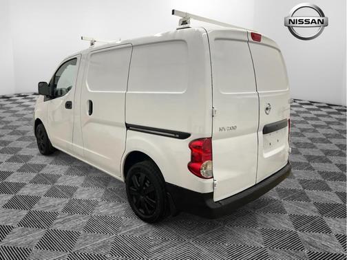 2017 Nissan NV200 S