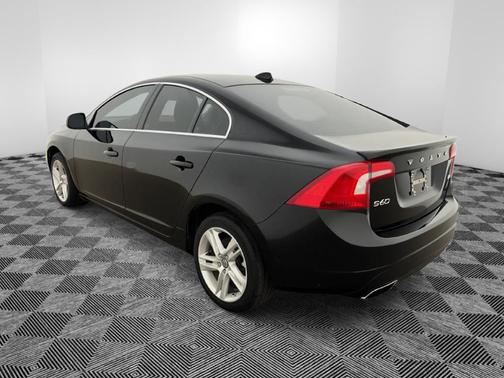 2014 Volvo S60 T5 Platinum