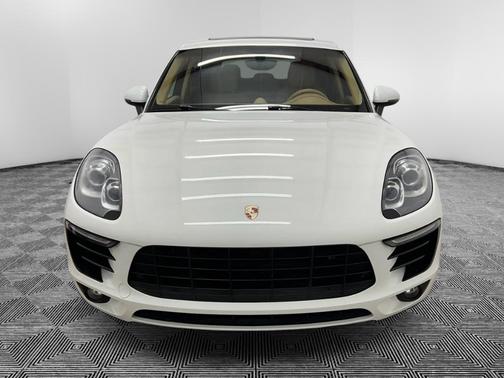 2016 Porsche Macan S