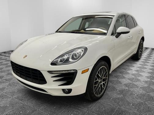 2016 Porsche Macan S