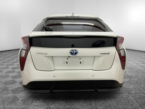 2017 Toyota Prius Four