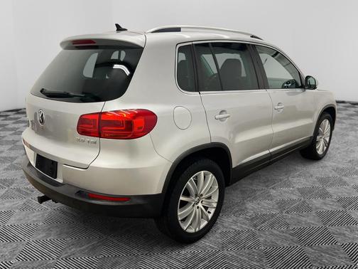 2012 Volkswagen Tiguan SE