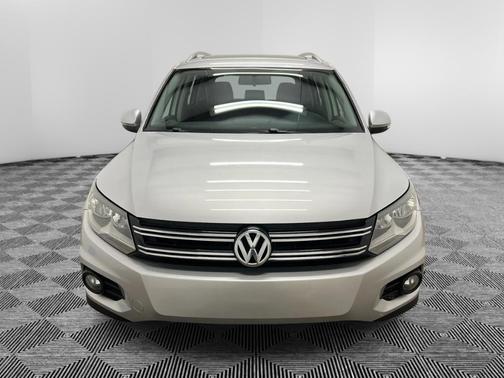 2012 Volkswagen Tiguan SE