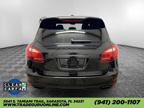 2014 Porsche Cayenne Platinum Edition