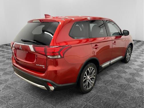 2017 Mitsubishi Outlander SEL