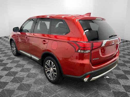 2017 Mitsubishi Outlander SEL