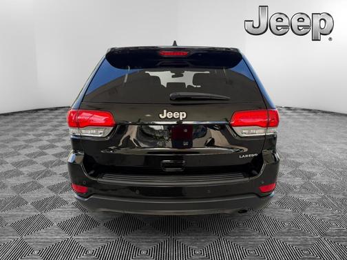 2019 Jeep Grand Cherokee Laredo E