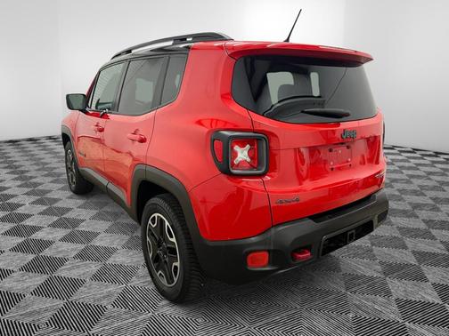 2016 Jeep Renegade Trailhawk