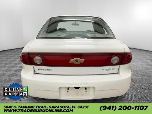 2004 Chevrolet Cavalier Base