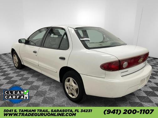 2004 Chevrolet Cavalier Base