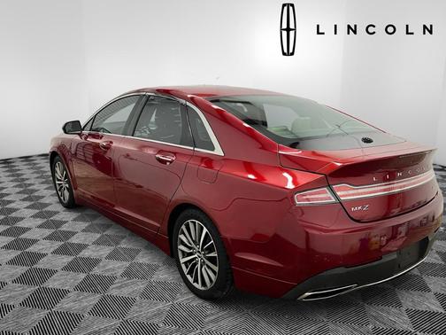 2017 Lincoln MKZ Select