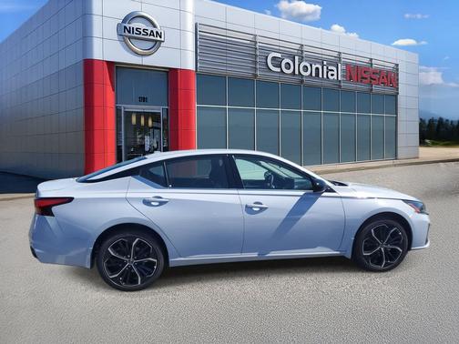2025 Nissan Altima SR AWD