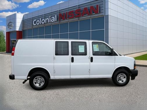 2021 Chevrolet Express 2500 RWD 2500 Regular Wheelbase WT