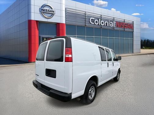 2021 Chevrolet Express 2500 RWD 2500 Regular Wheelbase WT