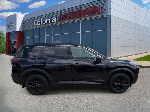 Super Black 2023 Nissan Rogue SV