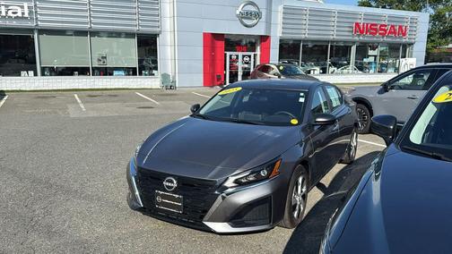 2025 Nissan Altima S FWD