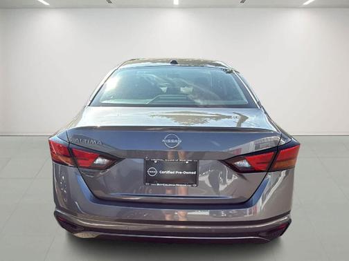 2025 Nissan Altima S FWD