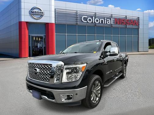 2019 Nissan Titan SL
