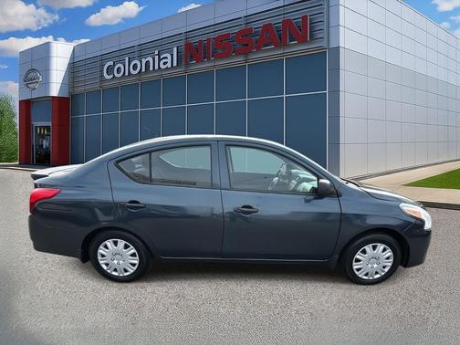 2015 Nissan Versa 1.6 S+