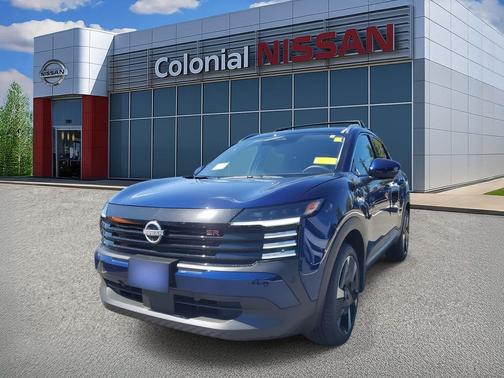 2025 Nissan Kicks SR