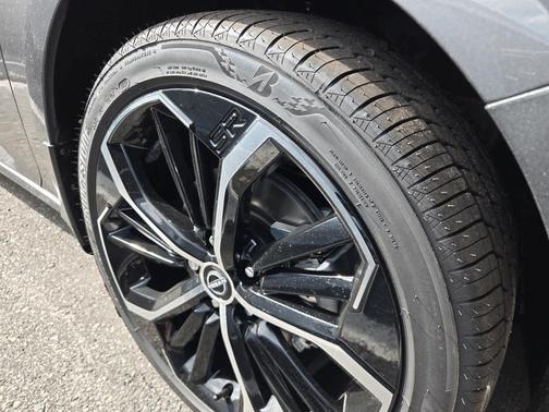 2025 Nissan Altima SR AWD