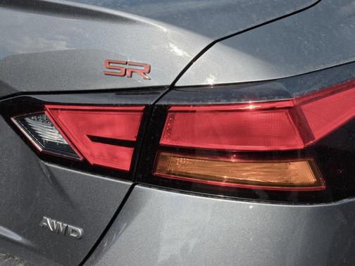 2025 Nissan Altima SR AWD